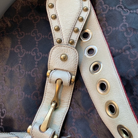 GUCCI Pelham Messenger Studded Bag - Picture 5 of 8